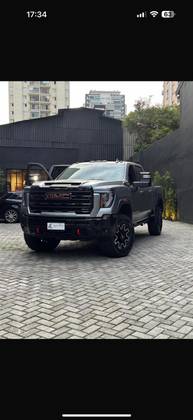 GMC SIERRA 6.6 V8 DURAMAX DIESEL 3500 DENALI ULTIMATE CD 4WD AUTOMÁTICO